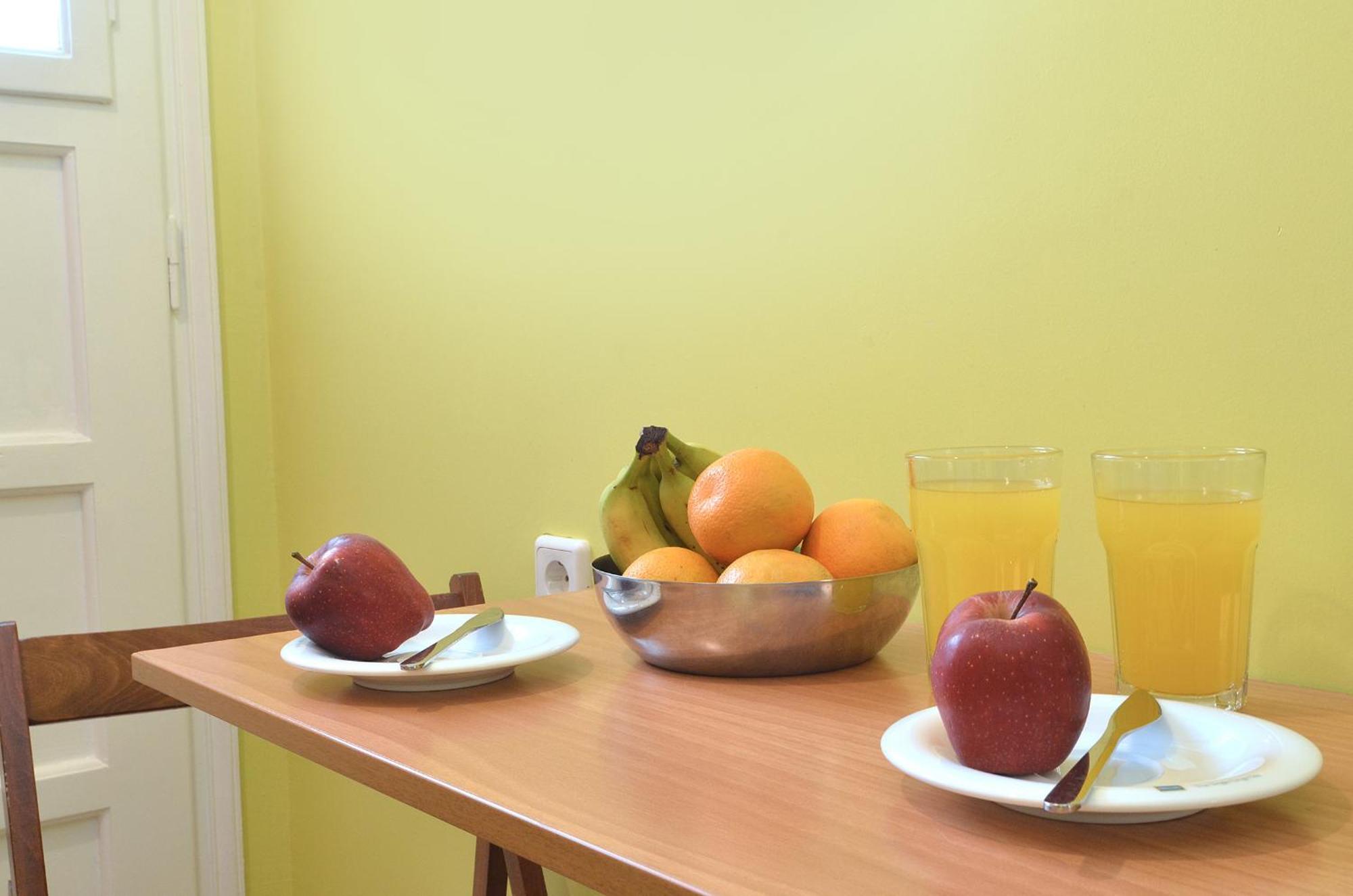 Cozy And Cute Apartment At Kolonaki Athens Exterior photo