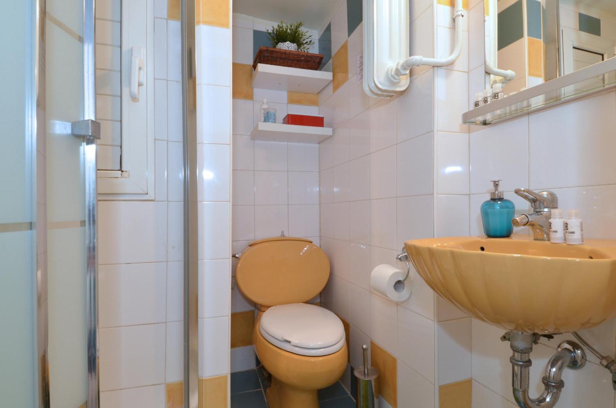 Cozy And Cute Apartment At Kolonaki Athens Exterior photo